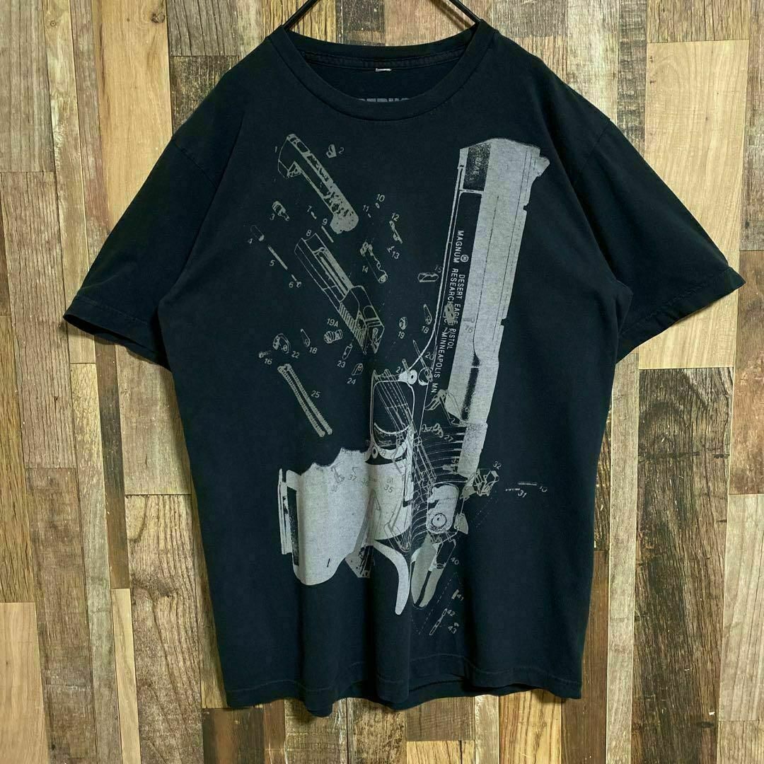 USA製 ヴィンテージ ピストル 拳銃 銃弾 スナイパー 古着 半袖 Tシャツ メンズのトップス(Tシャツ/カットソー(半袖/袖なし))の商品写真
