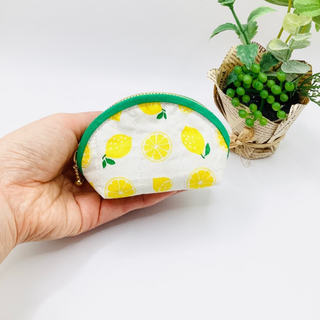 【再販】ミニポーチ☆爽やかレモン🍋柄＆小花（白）小銭入れ　イヤフォンケース(ポーチ)
