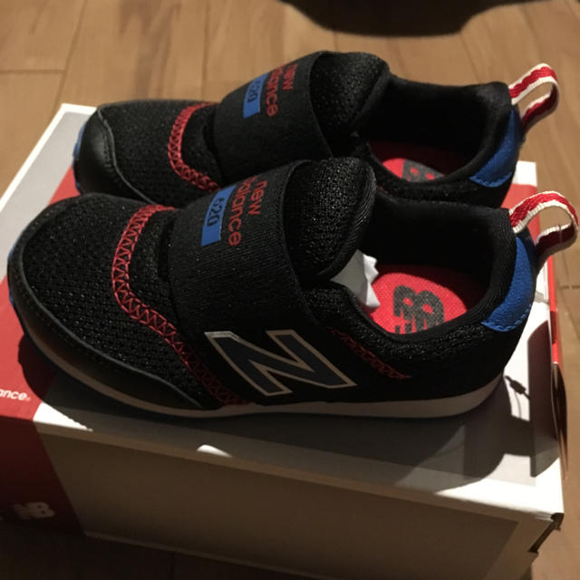 New Balance(ニューバランス)の値下げ！ニューバランス 新品 スリッポン スニーカー 15㎝ キッズ/ベビー/マタニティのキッズ靴/シューズ(15cm~)(スニーカー)の商品写真