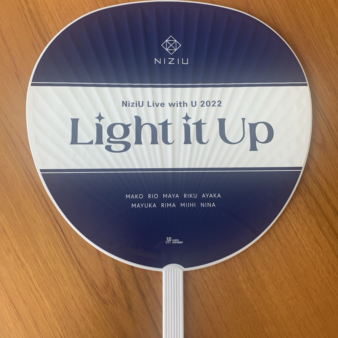 Amazon.co.jp: NiziU NIZOO うちわケース うちわカバー アヤカ