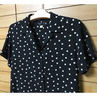 agnes b.(ドット ・ シャツ/ブラウス(半袖/袖なし))のフリマ agnes b.(ドット ・ シャツ/ブラウス(半袖/袖なし))のフリマ