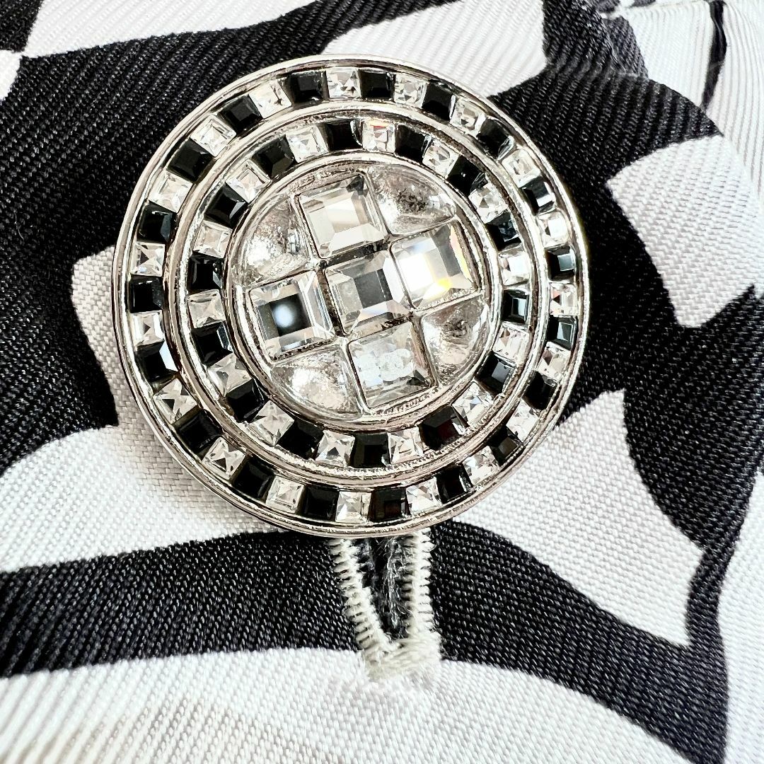 【一部予約！】 CHANEL - 新品☆CHANEL☆2023☆最高級シルク☆ロゴ☆モザイク トップス