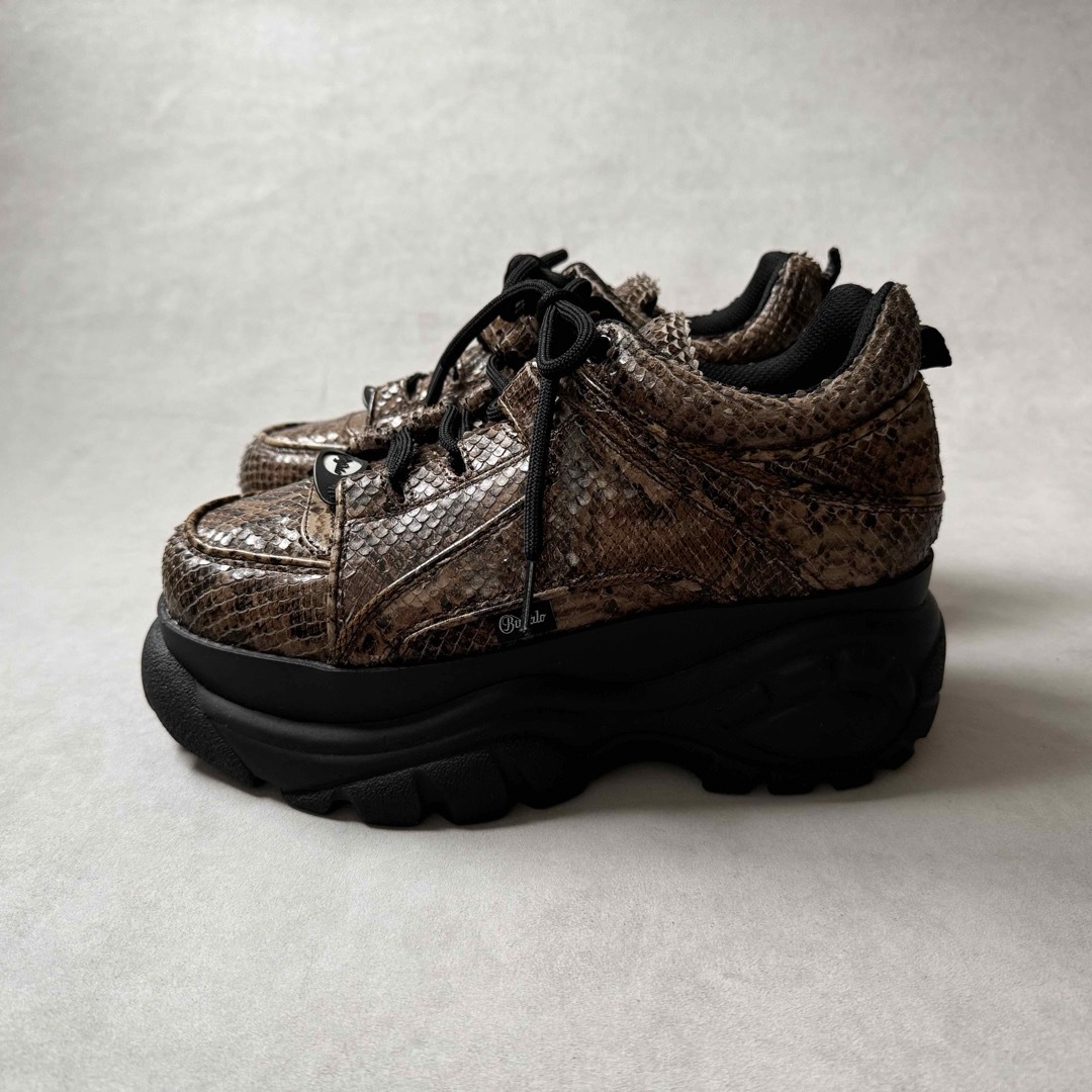 【人気ショップが最安値挑戦！】 JUNYA LONDON Buffalo 極美品 - GARCONS des COMME WATANABE 靴