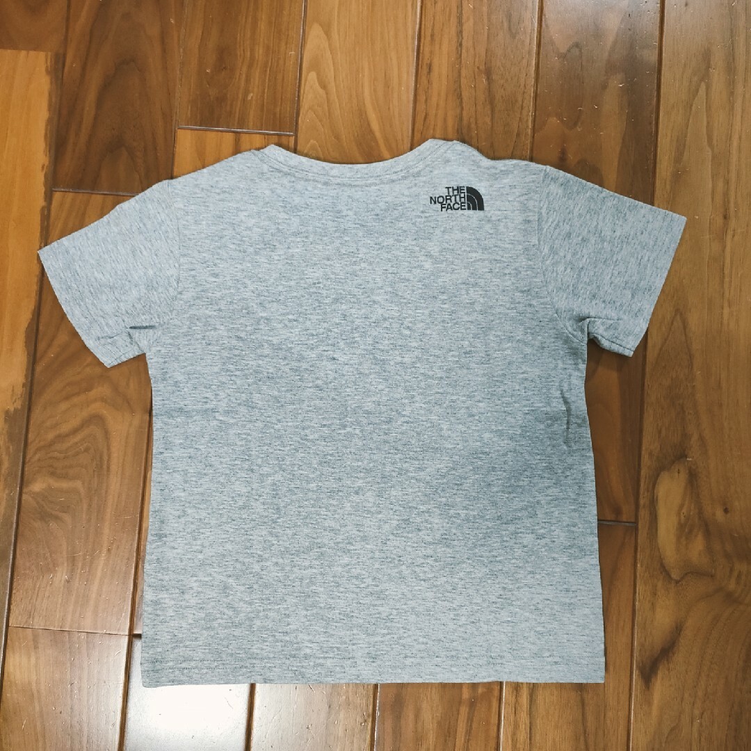 THE NORTH FACE(ザノースフェイス)のザノースフェイス　Tシャツ120cm キッズ/ベビー/マタニティのキッズ服男の子用(90cm~)(Tシャツ/カットソー)の商品写真