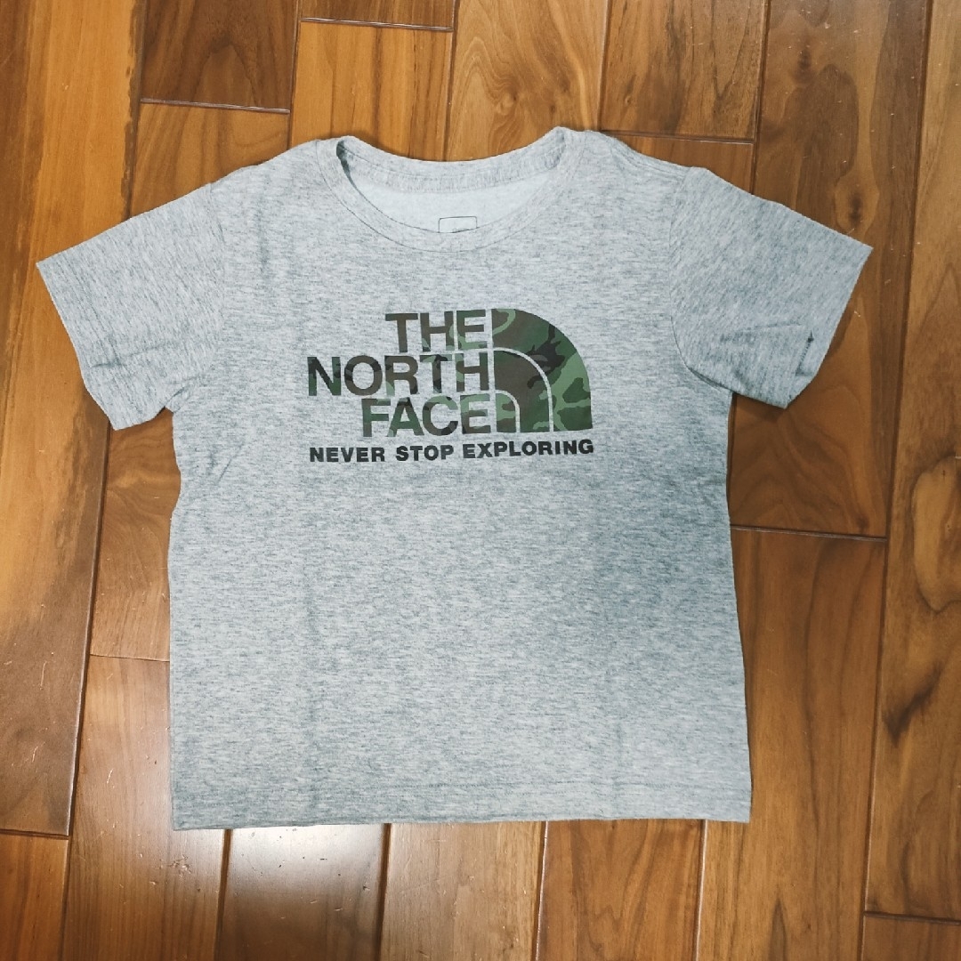 THE NORTH FACE(ザノースフェイス)のザノースフェイス　Tシャツ120cm キッズ/ベビー/マタニティのキッズ服男の子用(90cm~)(Tシャツ/カットソー)の商品写真