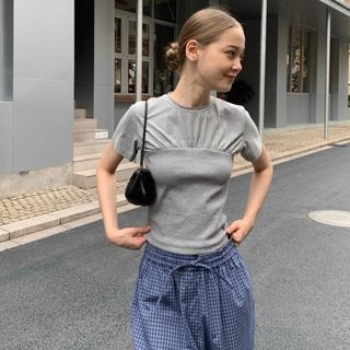 エディットフォールル(EDIT.FOR LULU)のKERNEL COSMOS プリーツステッチ Tシャツ クルーネック ショート丈(Tシャツ(半袖/袖なし))