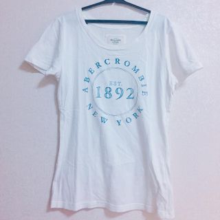 アバクロンビーアンドフィッチ(Abercrombie&Fitch)のAbercrombie&Fitch ロゴTシャツ(Tシャツ(半袖/袖なし))