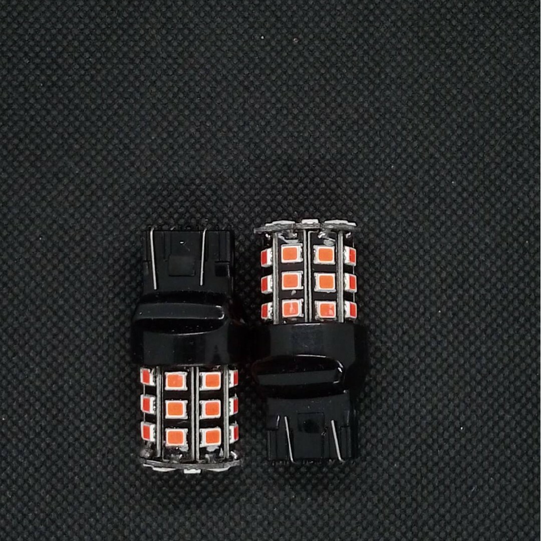 【SMD5050より明るい！】拡散 T20 33発 LED ショートタイプ 2個 自動車/バイクの自動車(汎用パーツ)の商品写真