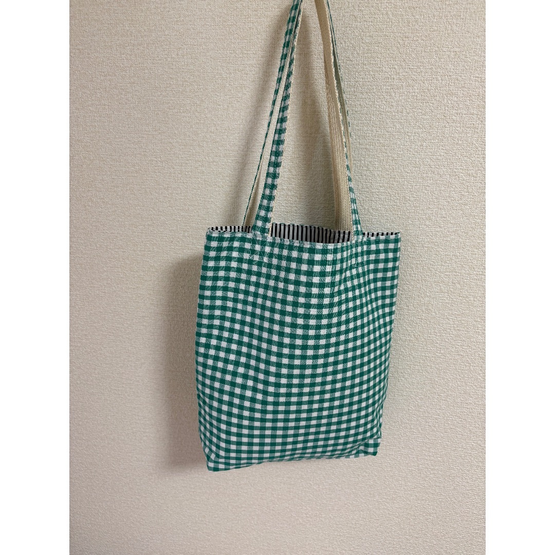 BURBERRY BLUE LABEL(バーバリーブルーレーベル)の❤️新品未使用❤️可愛い♪リバーシブルできるトートショルダーバッグハンドメイド♪ レディースのバッグ(トートバッグ)の商品写真
