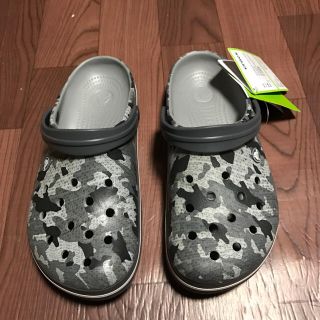 クロックス(crocs)の格安 クロックス サンダル 26cm カモ チャコール 迷彩 カモフラ(サンダル)