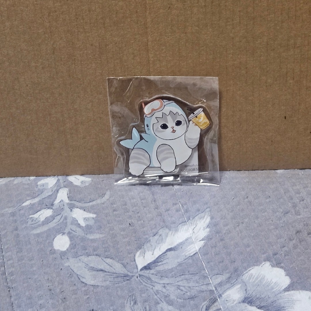 mofusand(モフサンド)のmofusand サメにゃんアクリルスタンド ノベルティ エンタメ/ホビーのおもちゃ/ぬいぐるみ(キャラクターグッズ)の商品写真
