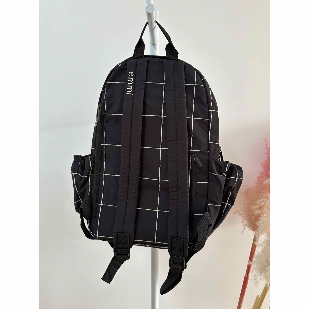 emmi - エミ新品⭐️eco撥水チェックギャザーボディーバック
