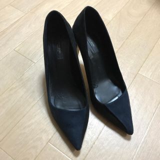 ザラ(ZARA)のZARAポインテッドトウ パンプス 24.5〜25cm(ハイヒール/パンプス)