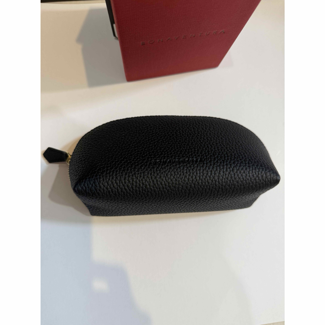 BONAVENTURA(ボナヴェントゥーラ)のボナンペチュラ　コスメティックポーチ シュリンクレザー (スモール) 黒　未使用 レディースのファッション小物(ポーチ)の商品写真
