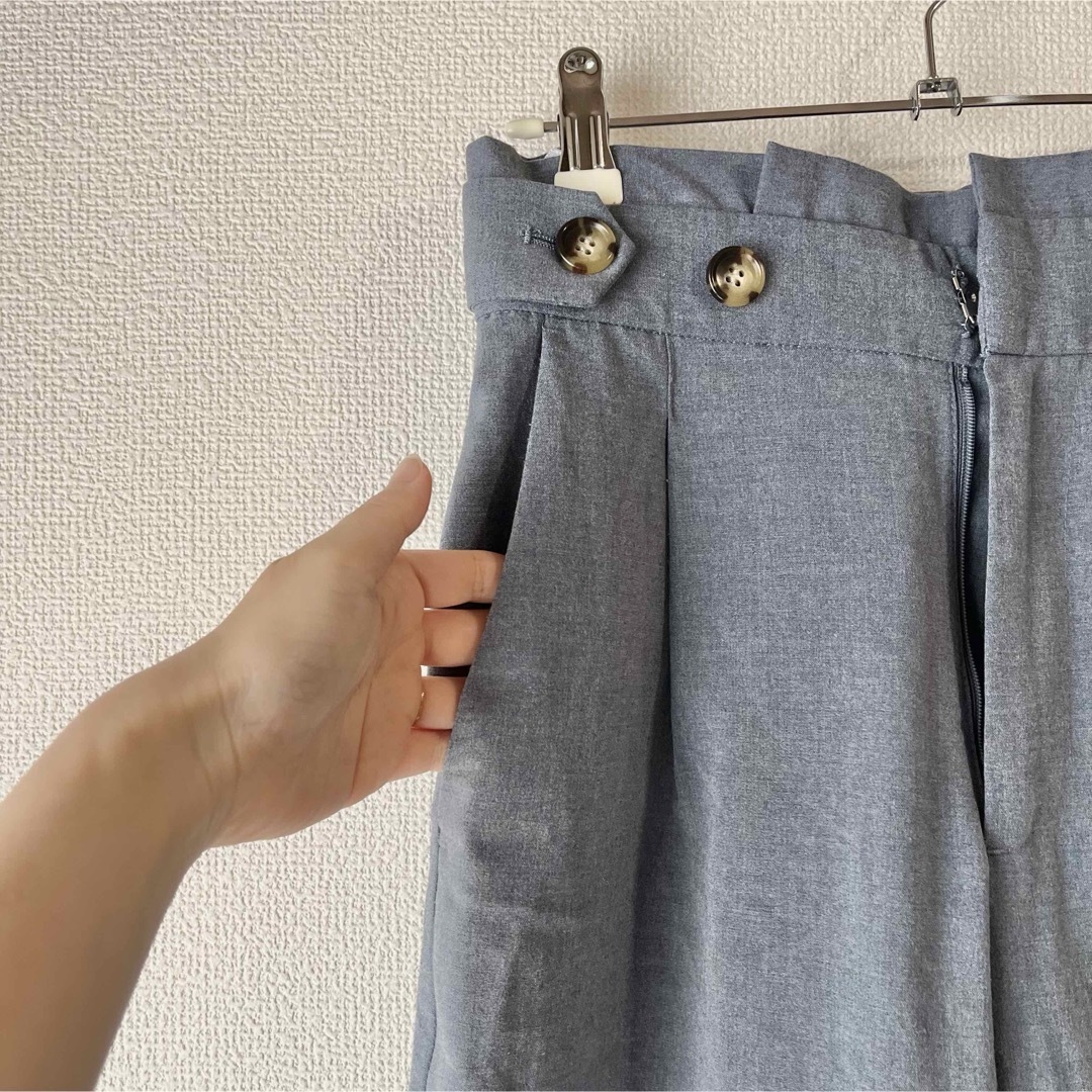 【裏地付き】ハイウエストパンツ 36サイズ ブルーグレー ワイド レディースのパンツ(その他)の商品写真