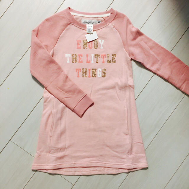 H&M(エイチアンドエム)の新品♡トレーナーワンピース キッズ/ベビー/マタニティのキッズ服女の子用(90cm~)(ワンピース)の商品写真