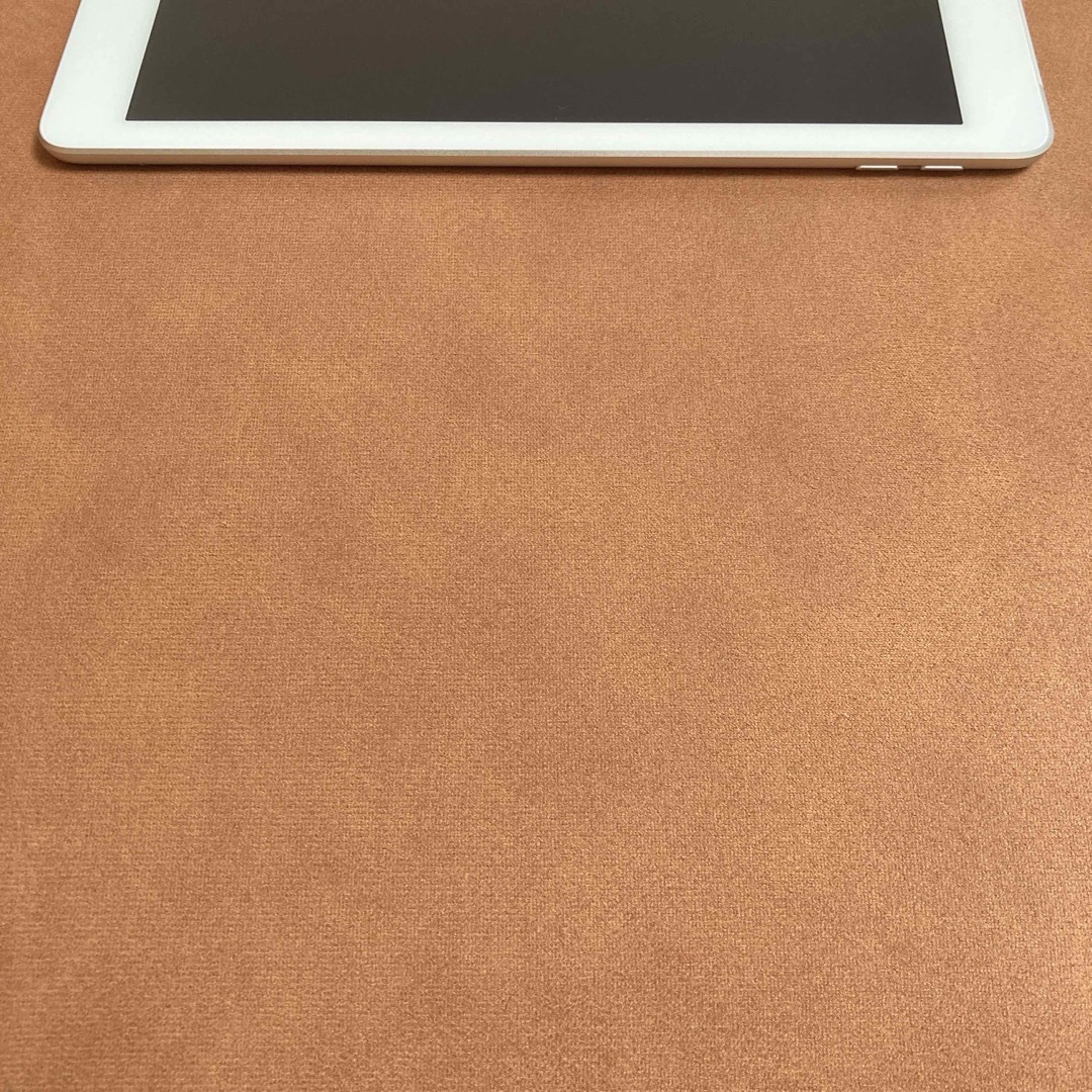 iPad - 330 極美品新品級☆電池ほぼ新品☆iPad5第5世代 32GB SIM