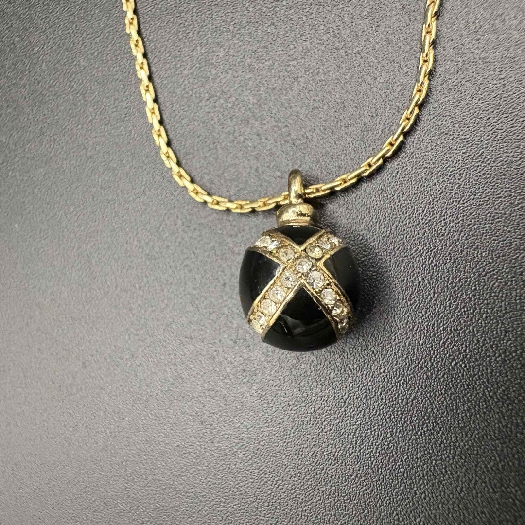 Christian Dior(クリスチャンディオール)のディオール ネックレス 黒×金  美品 レディースのアクセサリー(ネックレス)の商品写真