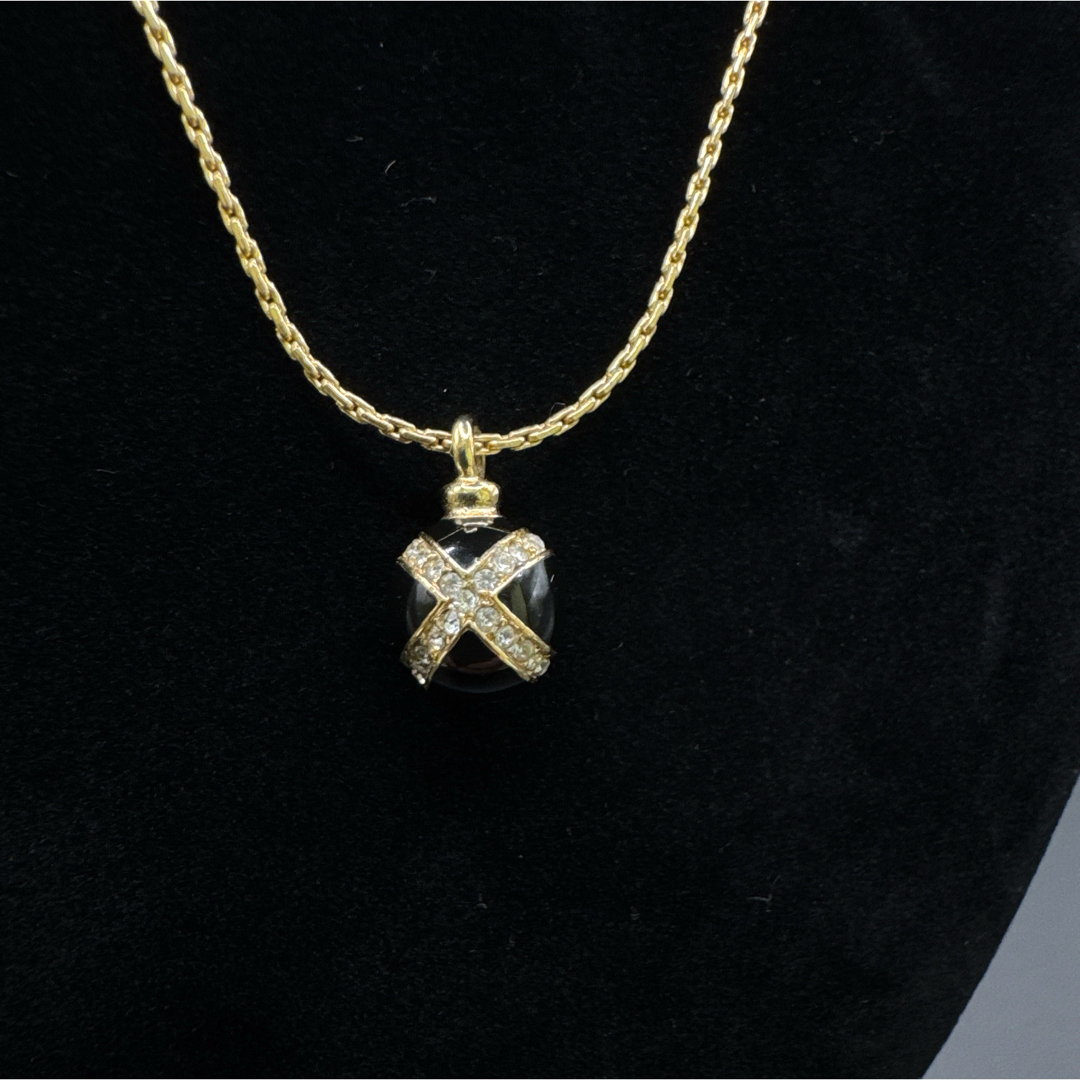 Christian Dior(クリスチャンディオール)のディオール ネックレス 黒×金  美品 レディースのアクセサリー(ネックレス)の商品写真