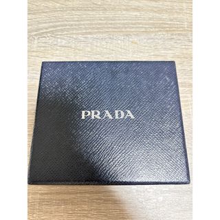 プラダ(PRADA)のPRADA プラダ　サフィアーノ　折り財布(折り財布)