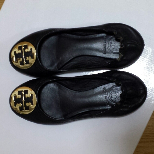 Tory Burch(トリーバーチ)の☆3/17までお取り置き☆ レディースの靴/シューズ(ハイヒール/パンプス)の商品写真