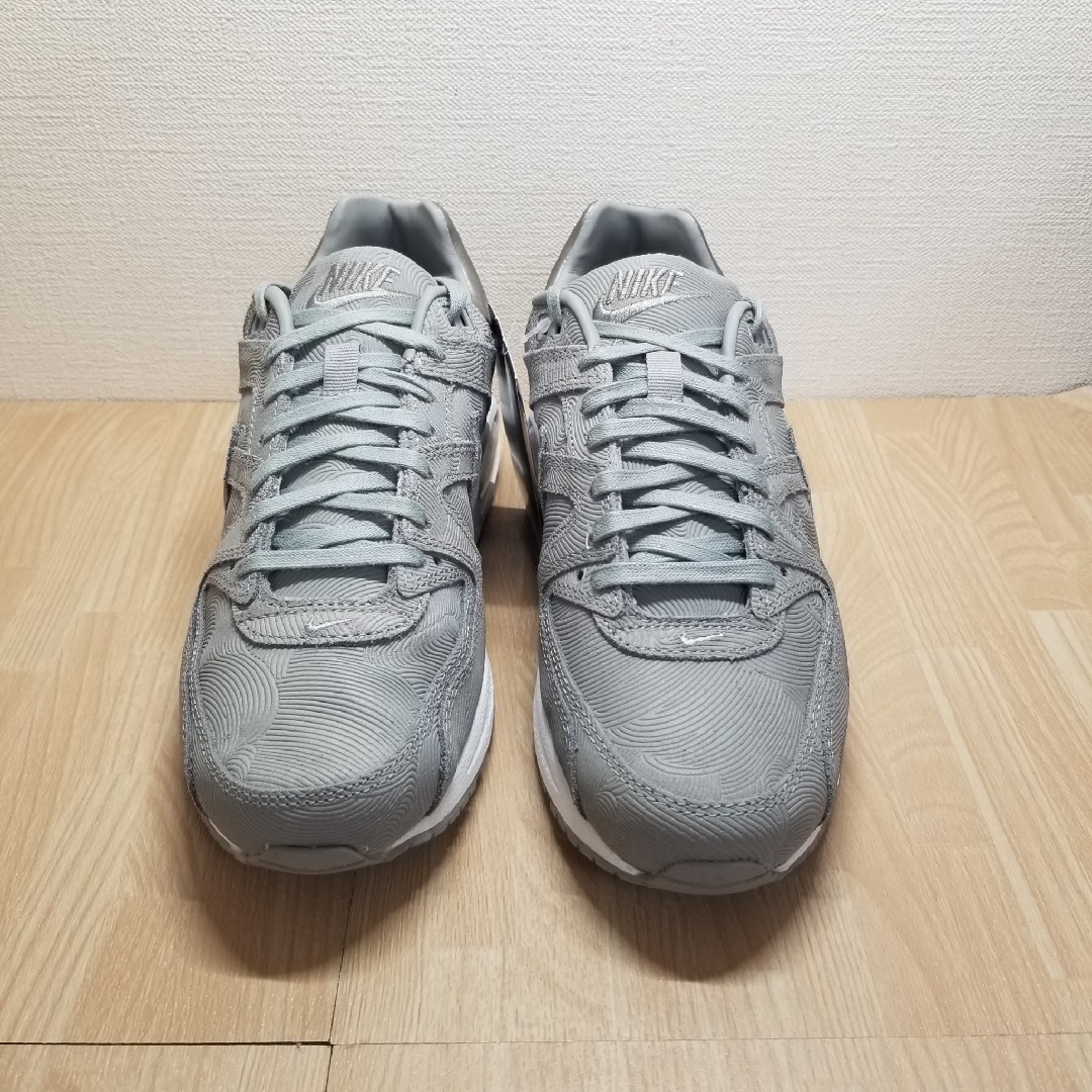 NIKE(ナイキ)の【②新品送料込】NIKE WMNS AIR MAX COMMAND PRM レディースの靴/シューズ(スニーカー)の商品写真