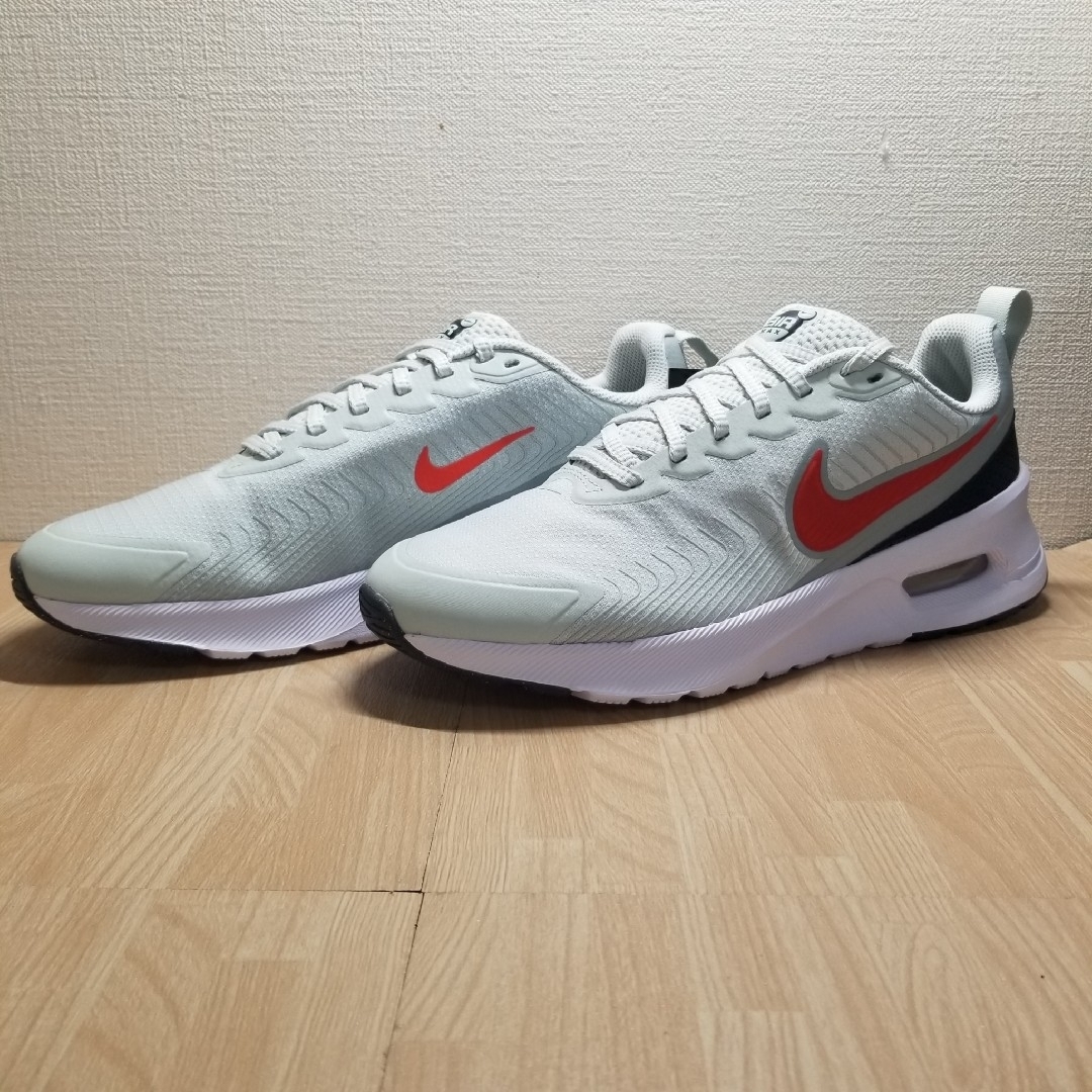 NIKE(ナイキ)の【新品送料込】ナイキ NIKE エア マックス NUAXIS メンズの靴/シューズ(スニーカー)の商品写真