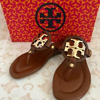 トリーバーチ(Tory Burch)の新品未使用★トリーバーチ★ミラーサンダル★ブラウン★レザー★サイズ6★23cm(サンダル)