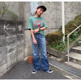 ロデオクラウンズ サンリオコラボ ハンギョドンTシャツ