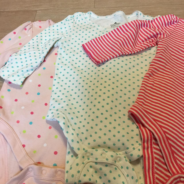 babyGAP(ベビーギャップ)の【美品】ベビーギャップ♡長袖ロンパース70 キッズ/ベビー/マタニティのベビー服(~85cm)(シャツ/カットソー)の商品写真