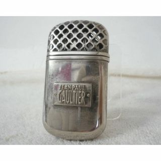 ジャンポールゴルチエ(Jean-Paul GAULTIER)の希少　廃盤品　良品　ジャンポール・ゴルチエ　シルバー　銀色　ガスライター(タバコグッズ)