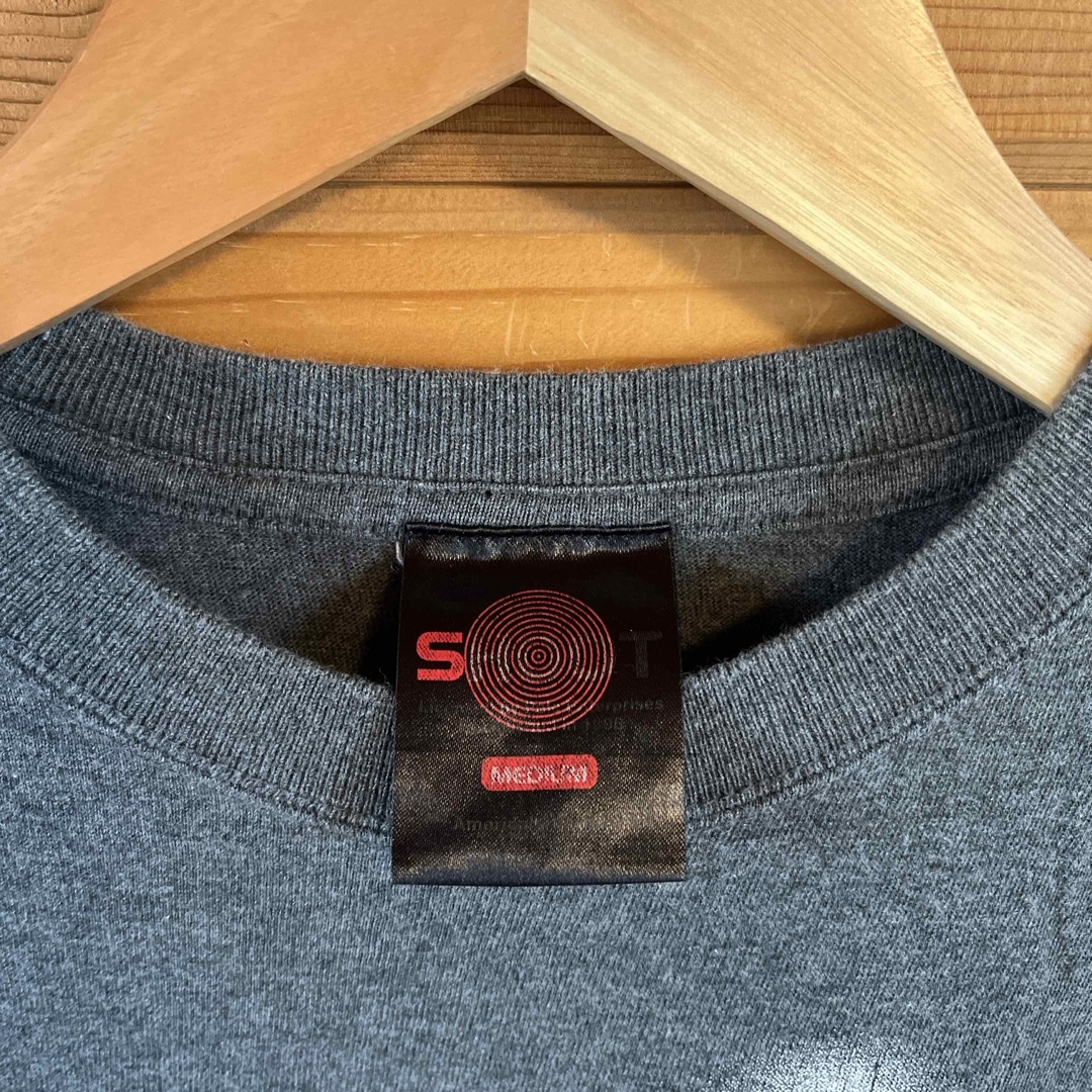 【即購入可能】美品 OASIS オアシス Tシャツ Mサイズ（送料込み） エンタメ/ホビーのタレントグッズ(ミュージシャン)の商品写真