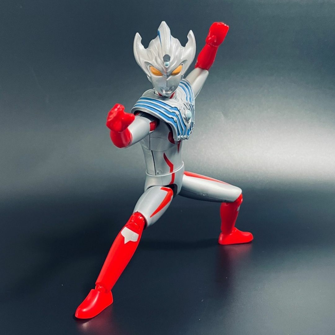 ブロックアクションフィギュア ウルトラマンタイガ エンタメ/ホビーのフィギュア(特撮)の商品写真