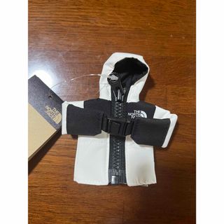 ザノースフェイス(THE NORTH FACE)の韓国ノースフェイス キーリング ミニマウンテンジャケット(ホワイト)新品(キーホルダー)