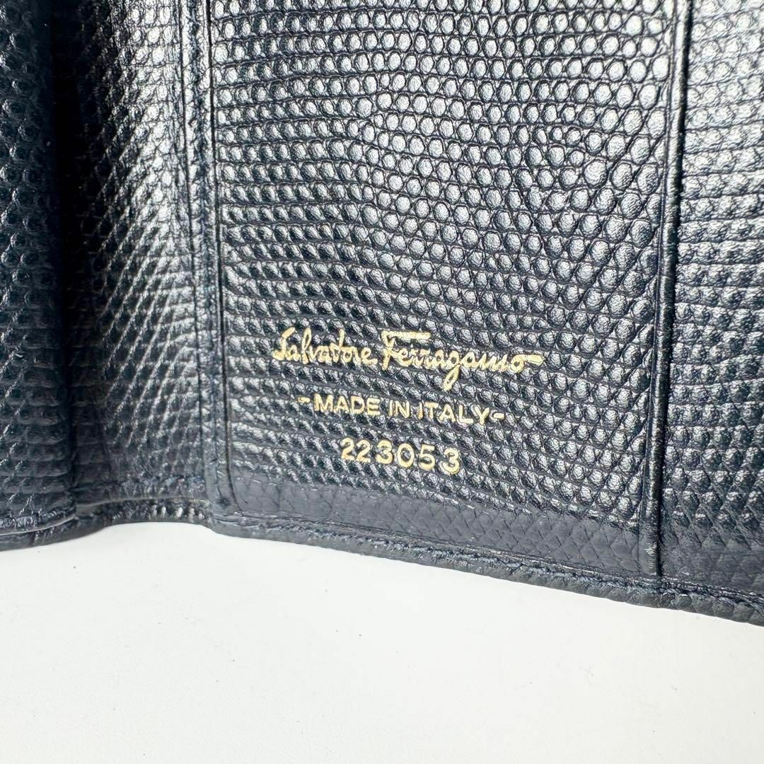 Salvatore Ferragamo - サルヴァトーレフェラガモ ヴァラ