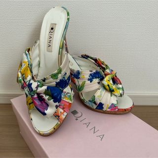 ダイアナ(DIANA)のDIANA 花柄　ミュール(ミュール)