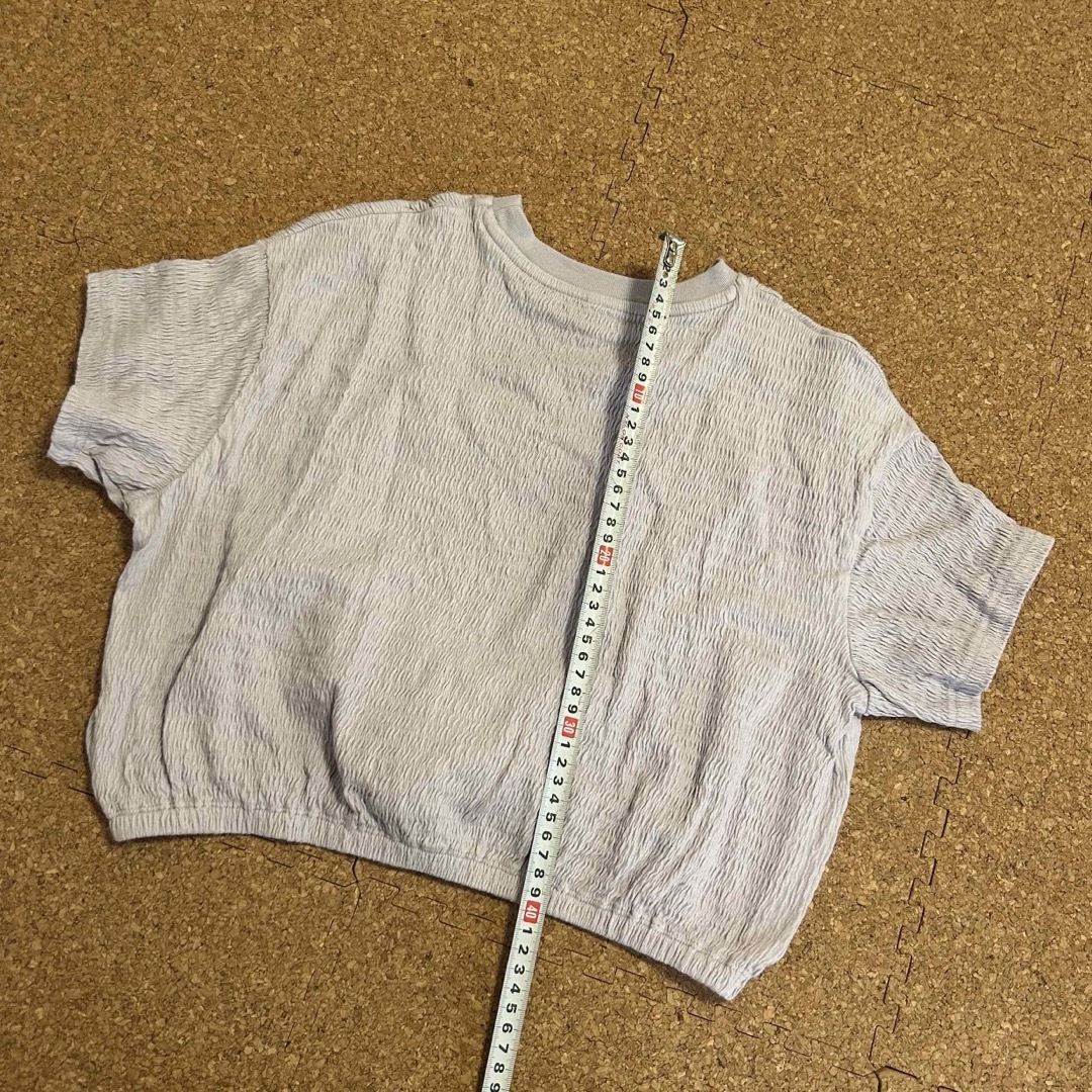 GU(ジーユー)のgu 女の子トップス 140cm キッズ/ベビー/マタニティのキッズ服女の子用(90cm~)(Tシャツ/カットソー)の商品写真