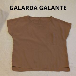 ガリャルダガランテ(GALLARDA GALANTE)のガリャルダガランテ　半袖トロミブラウス　茶(シャツ/ブラウス(半袖/袖なし))