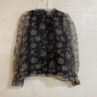 イング(INGNI)のINGNI バックリボンシースルーシフォントップス(シャツ/ブラウス(長袖/七分))