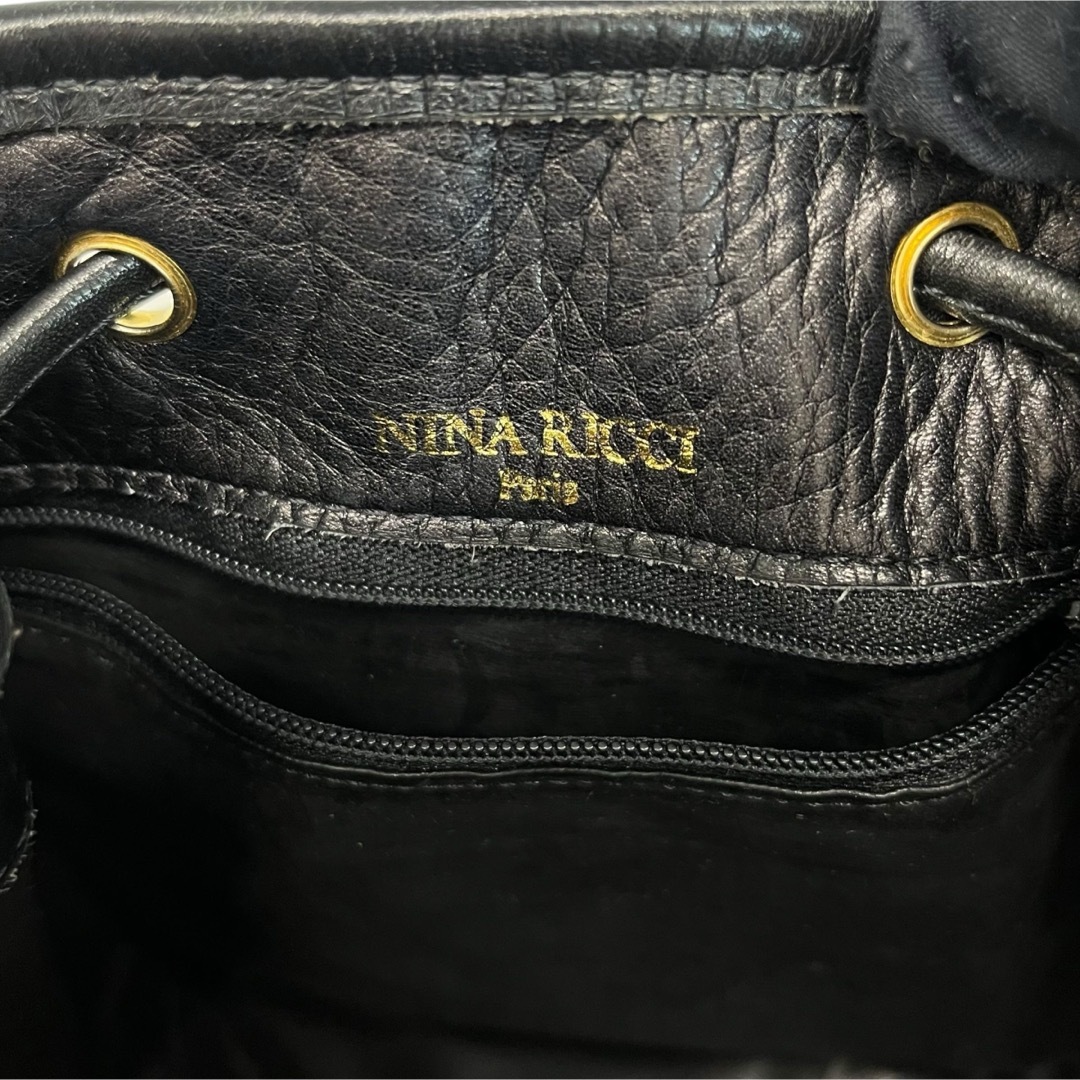 NINA RICCI(ニナリッチ)の美品 ニナリッチ ショルダーバッグ オールレザー ブラック 巾着 ゴールド金具 レディースのバッグ(ショルダーバッグ)の商品写真