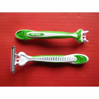 Gilletteジレット純正 センサーエクセル互換ホルダー2本 人間工学グリップ(カミソリ)