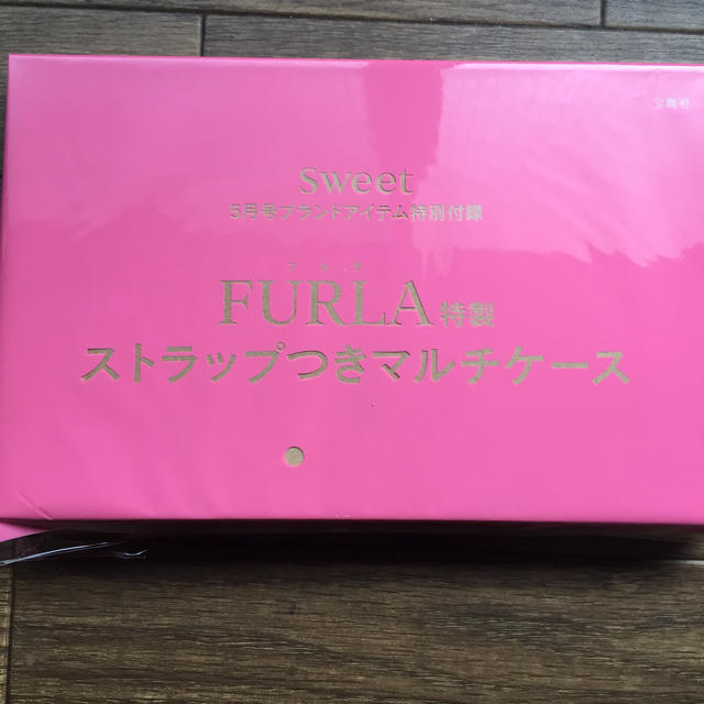 Furla(フルラ)の未使用♡フルラマルチケース（Sweet付録） レディースのファッション小物(その他)の商品写真