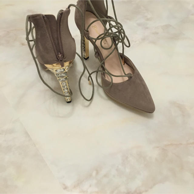 EmiriaWiz(エミリアウィズ)のエミリアウィズ  お取り置き レディースの靴/シューズ(ハイヒール/パンプス)の商品写真