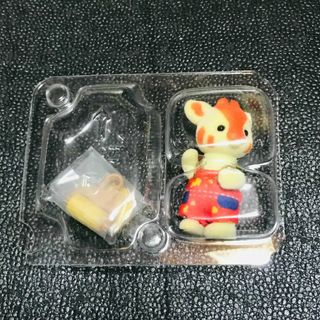 ラオス産　キリンの赤ちゃんとペンキローラー・ペンキ