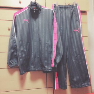 プーマ 学生 セットアップ コーデ レディース の通販 4点 Pumaのレディースを買うならラクマ プーマ 学生 セットアップ コーデ レディース の通販 4点 Pumaのレディースを買うならラクマ