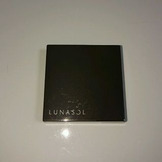 ルナソル(LUNASOL)の〈きなこさま〉ルナソル💄アイリッドベース✨01✨natural(化粧下地)