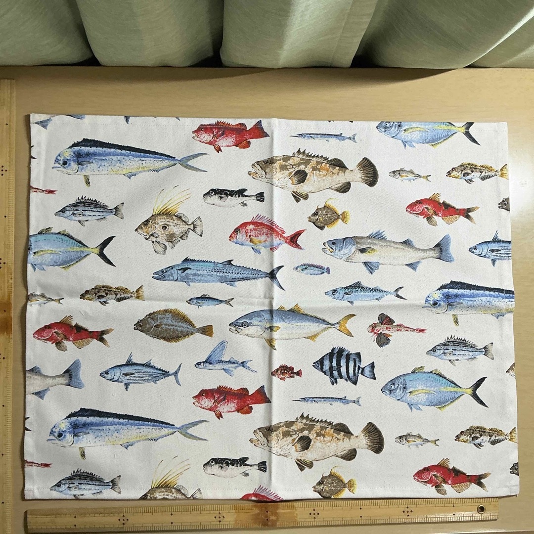 魚柄ランチョンマット ハンドメイドのキッズ/ベビー(その他)の商品写真