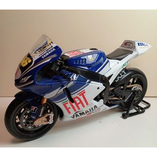 マイストダイキャストディスプレイモデル ヤマハYZR-M1チームフィアット 中古(ミニカー)