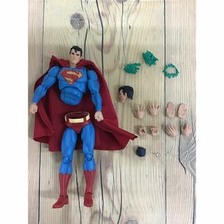 メディコムトイ(MEDICOM TOY)の【ジャンク】MAFEX マフェックス SUPERMAN HUSH Ver. (アメコミ)