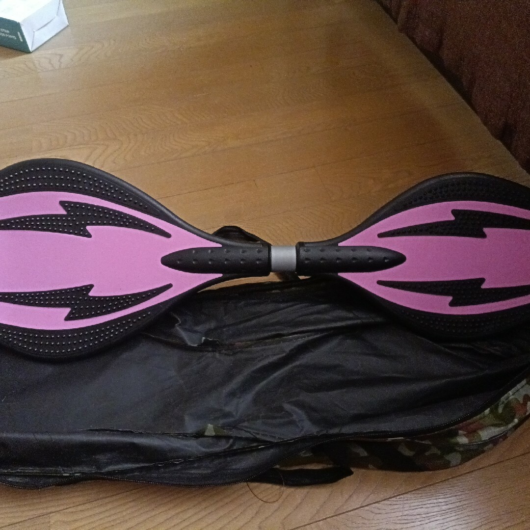 スケートボード　1週間だけお値下げ中 キッズ/ベビー/マタニティのおもちゃ(その他)の商品写真